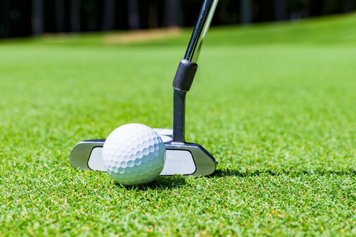 How Does the Length of a Golf Putter Shaft Affect Putting Stroke?