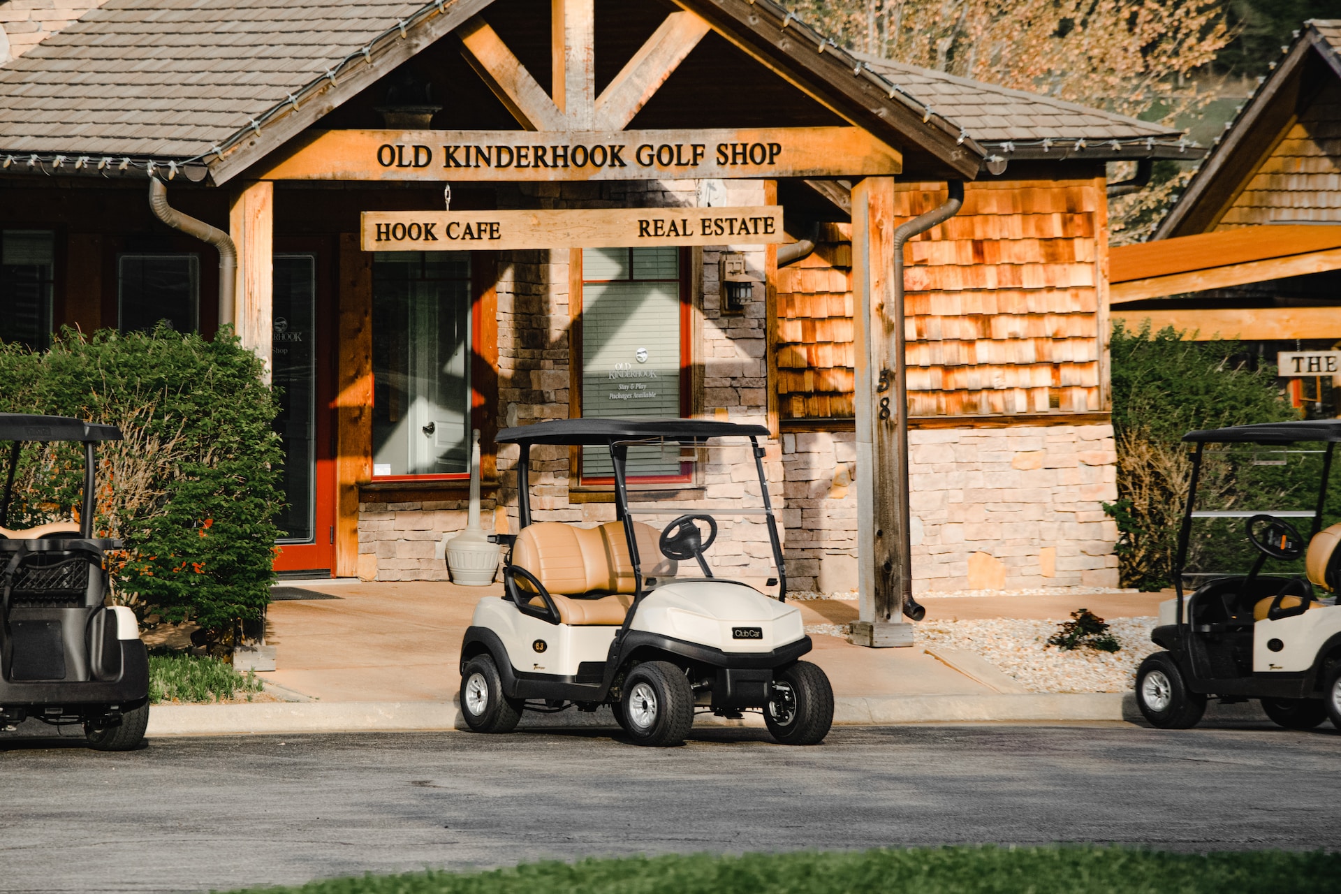How Far Can An Electric Golf Cart Travel On A Single Charge?