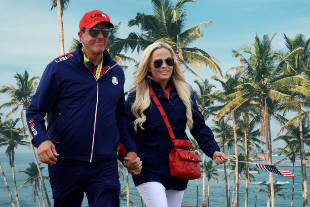 Who Is Phil Mickelson Wife – Amy Mickelson